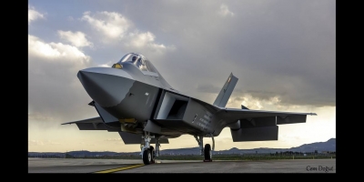 Milli Muharip Uçak KAAN ilk uçuşunu gerçekleştirdi